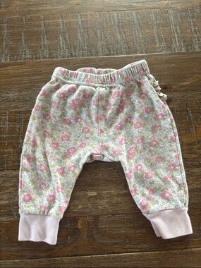 5/$10 Laura Ashley Baby Floral Ruffled Pants